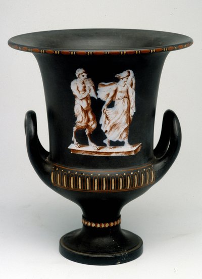 Genç bir kızı betimleyen Wedgwood vazo ve "" çini" ile boyanmış siyah seramik bir satir. İngiltere, yaklaşık 1775 - 1790. Madalya Ofisi, Paris