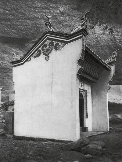 Ichangfu, Lung wang tung, Hupei, Ejderha Kral Tapınağı