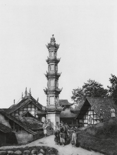 Kiungchou, Szechuan, Köy (b/w fotoğraf) by Ernst Boerschmann