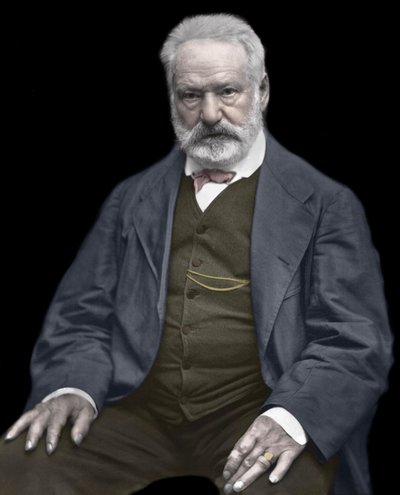 Victor Hugo (1802-1885), Fransız yazar ve şair portresi, Etienne Carjat (1828-1906) - Victor Hugo (1802-1885) tarafından bir fotoğrafta renklendirme. İngiliz yazar ve şair. CA. 1870. Renkli fotoğraf. by Etienne Carjat
