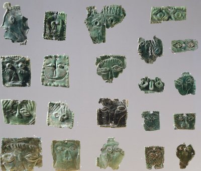 Gözleri tasvir eden bronz plakada ex-voto. Reithia Este Tapınağı