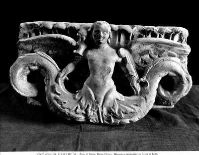 Scilla figürlü çıkıntı (pişmiş toprak) by Etruscan
