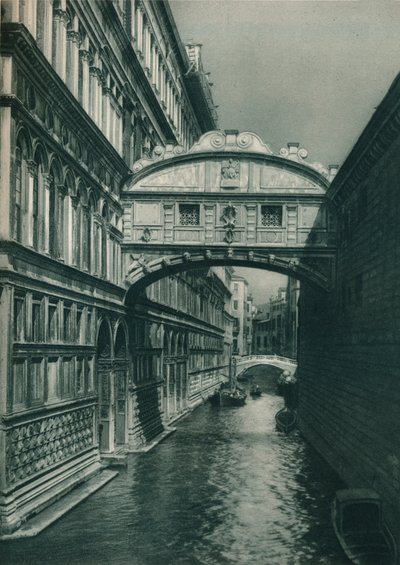 Ahlar Köprüsü, Venedik, İtalya, 1927 by Eugen Poppel