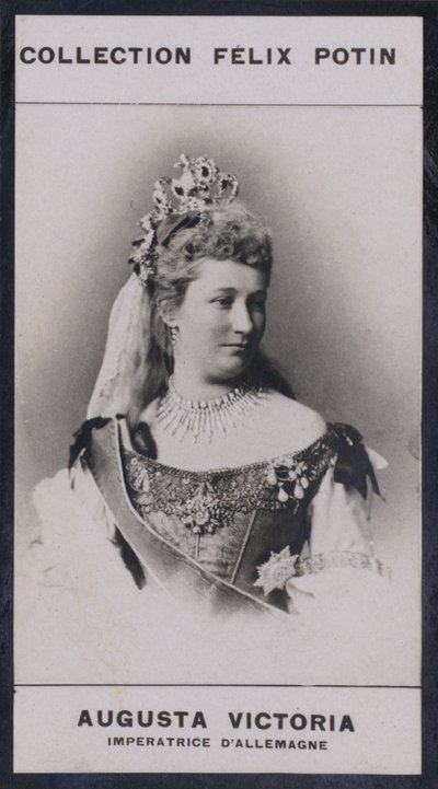 Augusta-Victoria, Almanya İmparatoriçesi (1858) (s/b fotoğraf) by European Photographer