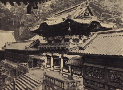 Toshogu, Nikko, Yomeimon (s / b sıcak) by European Photographer