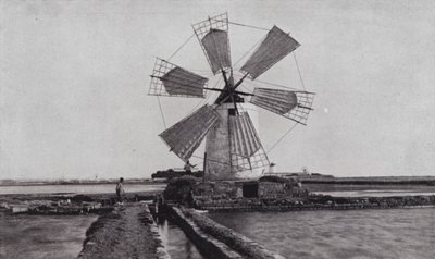 Trapani, bir yel değirmeni (s/b fotoğraf) by European Photographer