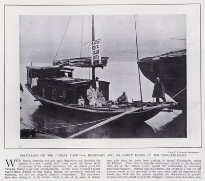 "Büyük Nehir" üzerinde seyahat eden bir misyoner ve ailesi Yangtze-Kiang