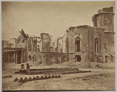 Sir Henry Lawrence'ın Öldürüldüğü Odayı Gösteren Önden İkamet by Felice A. Beato
