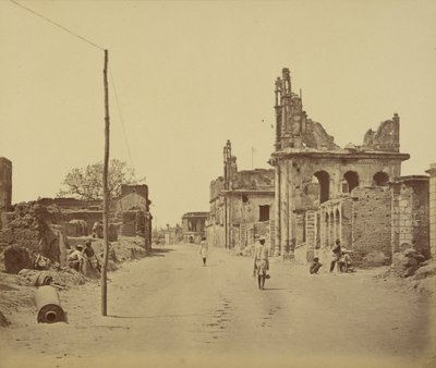 Cawnpore Yolu, Lucknow by Felice Beato