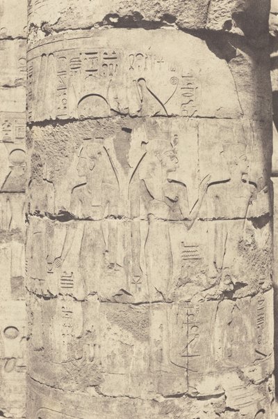 Karnak (Teb), Saray--Hipostil Salonu--Orta Sütun Düzeni--Fut Dekorasyonu,1853 (fotoğraf) by Félix Teynard