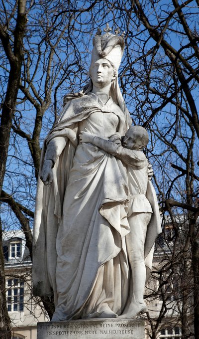 Anjou Margaret Heykeli (mermer) by Ferdinand Taulet