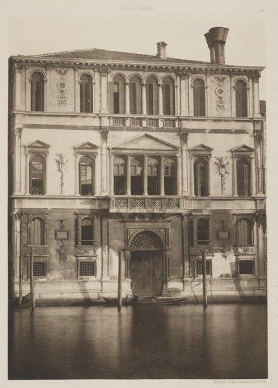 Contarini Sarayı by Ferdinando Ongania