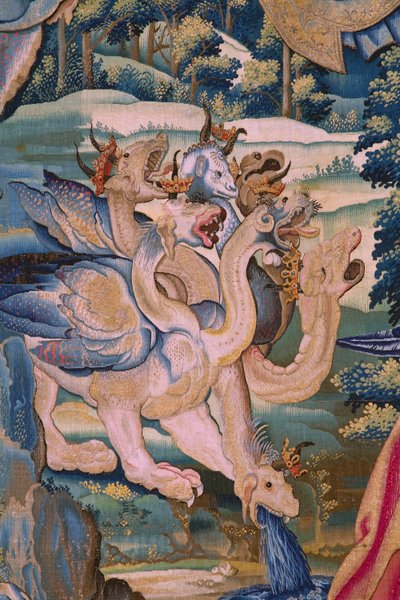 Flaman halısı. Seri The Apocalypse: Aziz Michael ejderhayı yenerken. Atelier Willem Dermoyen, Brüksel. Yaklaşık 1553-1555. Detay. by Flemish School