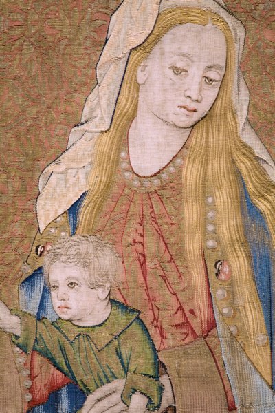 Flaman halısı. Çocuklu Bakire ve melekler (Maria, Kind en engelen ile tanıştı). 1500 civarı. by Flemish School