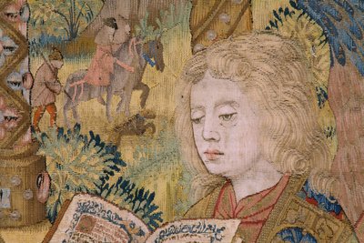 Flaman halısı. Çocuklu Bakire ve melekler (Maria, Kind en engelen ile tanıştı). 1500 civarı. by Flemish School