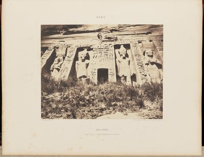 Abou-Sembil. Petit Spéos - Ön cephenin orta kısmı by Félix Teynard