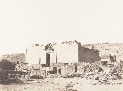 Kalabcheh Talmis, Tapınak Harabeleri - Cephe ve Muhafaza Duvarı, 1851-52, 1853-54 basılmış. by Félix Teynard
