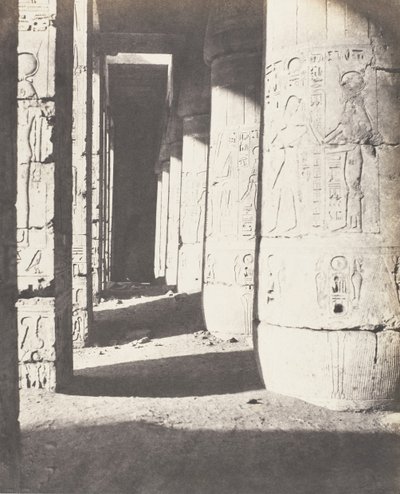 Medinet-Abou Thebes, Daha Sonra Yapılar - İkinci Avlu - Ga..., 1851-52, 1853-54 basılmış. by Félix Teynard
