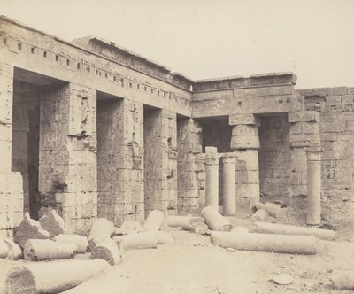 Medinet-Abu Teb. Sonraki Yapılar - İkinci Mahkeme, 1851-52, 1853-54 basılmış. by Félix Teynard