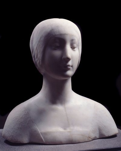 Beatrice d"Aragon adında genç bir kadının büstü. Francesco da Laurana