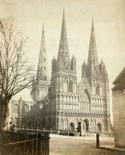 Lichfield Katedrali, Staffordshire, c1860 by Francis Bedford