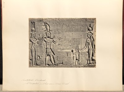 Heykeller, Denderah, "Kleopatra ve oğlu Nero Casar" by Francis Frith