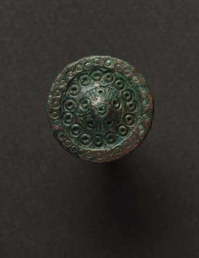 Broş, 600