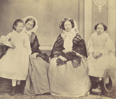 Elise Höusermann, Hermine, Marie ve Marie Antoine, 1850