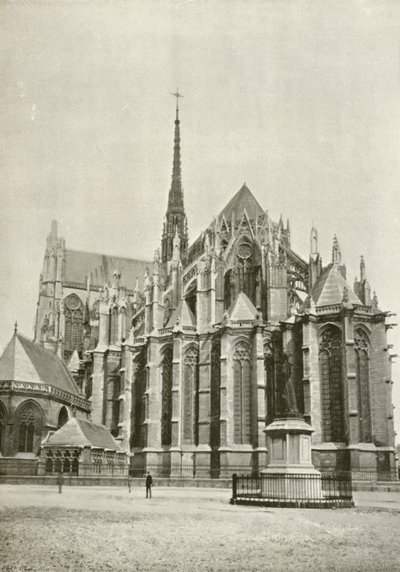 Amiens, La Cathedrale, Abside (b/w fotoğraf) by French Photographer