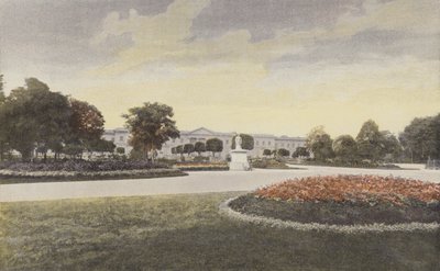 Compiegne, Küçük Parkta Sarayın Cephesi by French Photographer