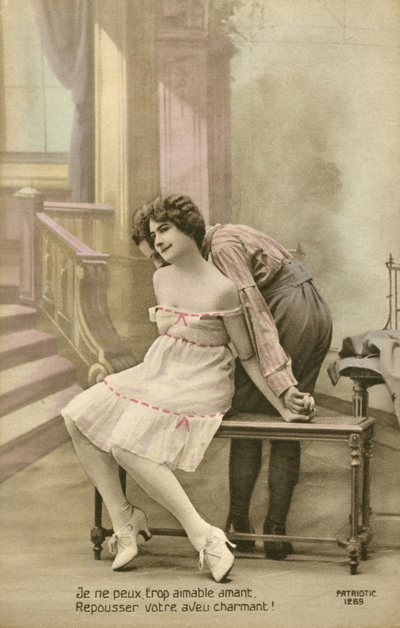 Kucaklayan çift (renkli fotoğraf) by French Photographer