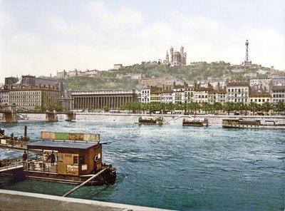 Fourvière, St. Antoine Quay, Lyons, pub