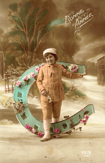 Büyük at nalı olan kız by French Photographer
