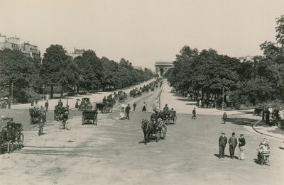 LAvenue du Bois-de-Boulogne, Bois de Boulogne Bulvarı (fotogravür) by French Photographer