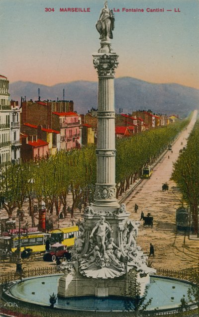 Marsilya'daki La Fontaine Cantini. Heykeltıraş Andre Allar tarafından yaptırılmıştır. 1913 yılında gönderilen kartpostal. by French Photographer