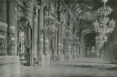 Le Foyer Public de lOpera, Opera Kamu Lobisi (fotogravür) by French Photographer