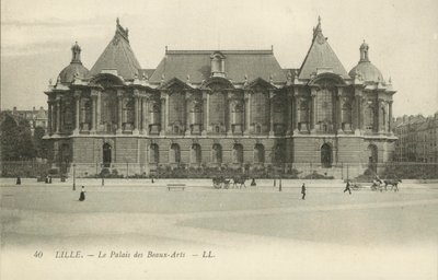 Lille, Le Palais des Beaux-Arts (b/w fotoğraf) by French Photographer