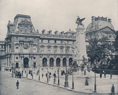 Paris: Louvre Avlusundaki Gambetta Anıtı (s/b fotoğraf) by French Photographer