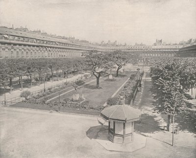 Paris: Palais Royal Bahçesi (s/b fotoğraf) by French Photographer