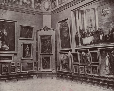 Paris: Louvre