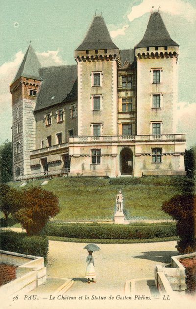 Pau, Le Chateau, Gaston Phebus Heykeli by French Photographer