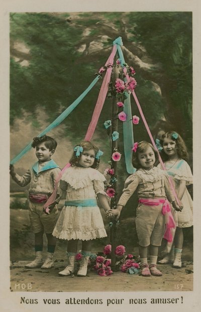 1913