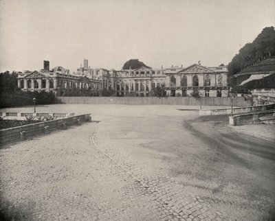 Aziz Bulut Sarayı Harabeleri (s/b fotoğraf) by French Photographer