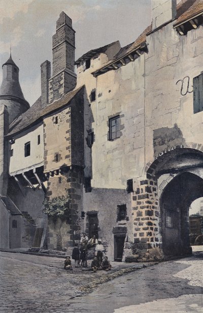 Saint-Benoit-du-Sault, Kasaba kapısı ve Çan Kulesi by French Photographer