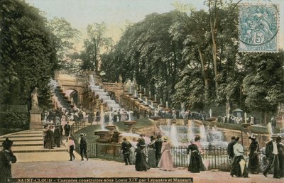 Saint-Cloud - Lepautre ve Mansart tarafından Louis XIV altında inşa edilen şelaleler. Antoine Le Pautre ve Jules Hardouin Mansart tarafından Louis XIV onuruna inşa edilen şelaleler. 1913 yılında gönderilen kartpostal. by French Photographer