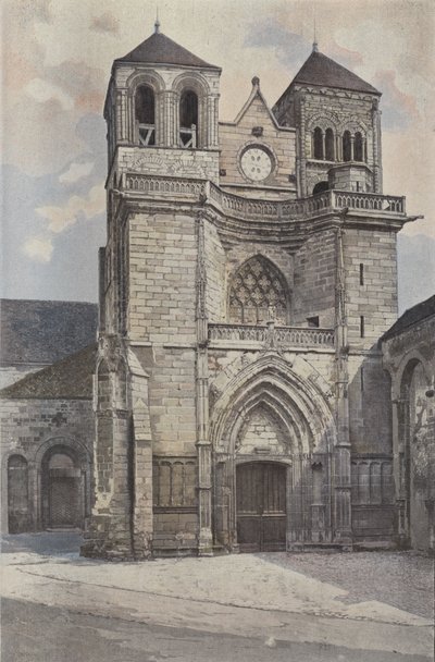 Souvigny, Kilise, Cephe O by French Photographer
