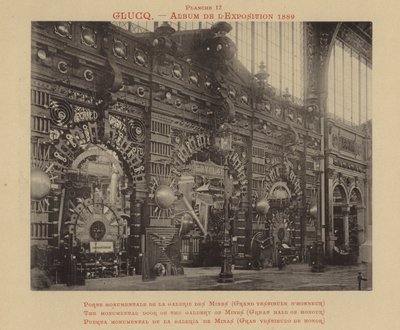 Maden galerisinin anıtsal kapısı, Büyük Şeref Salonu by French Photographer