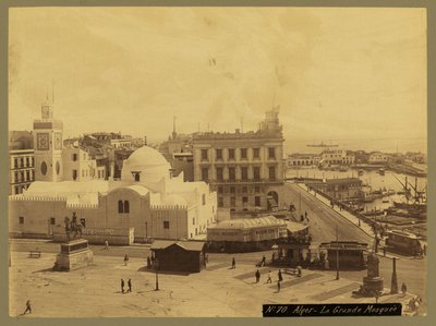 Cezayir Manzarası - La Grande Mosquee, 1860-1900 dolayları (s/b fotoğraf) by French Photographer