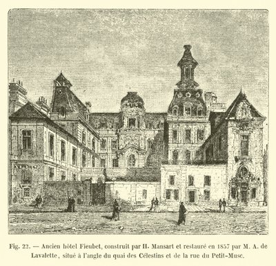 H Mansart tarafından inşa edilen ve 1857 yılında M A de Lavalette tarafından restore edilen eski otel Fieubet, quai des Celestins ve rue du Petit-Musc