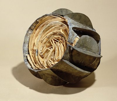 Paris Kuşatması sırasında Seine nehrine atılan harflerle dolu top, 1870-71 (kurşun) by French School